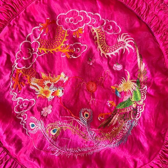 Embroidered Cushion Cover Pink Round Pleated Trim Dragon & Bird 18" D VTG READ - Picture 4 of 8